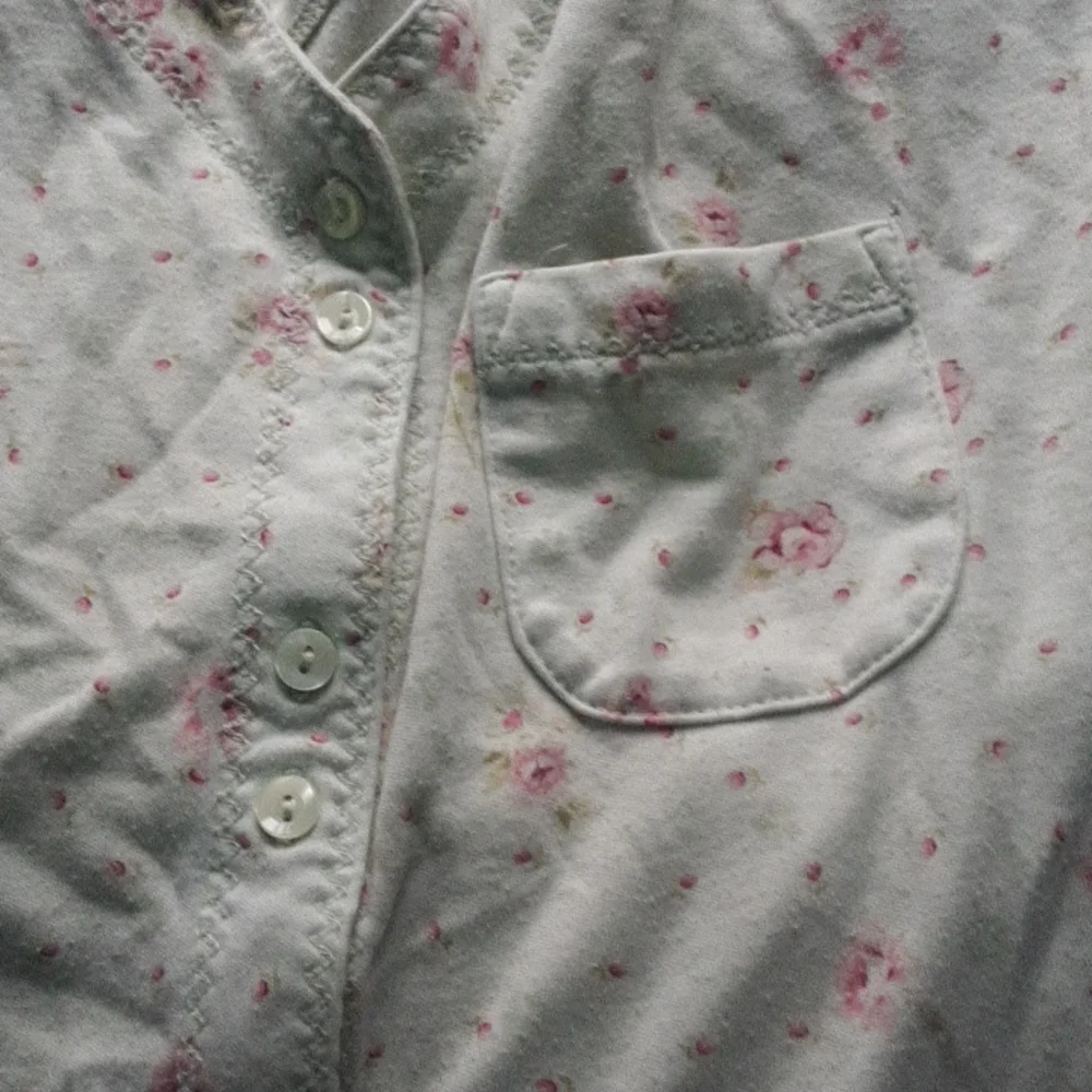 Pajama set - Picture 3 of 6